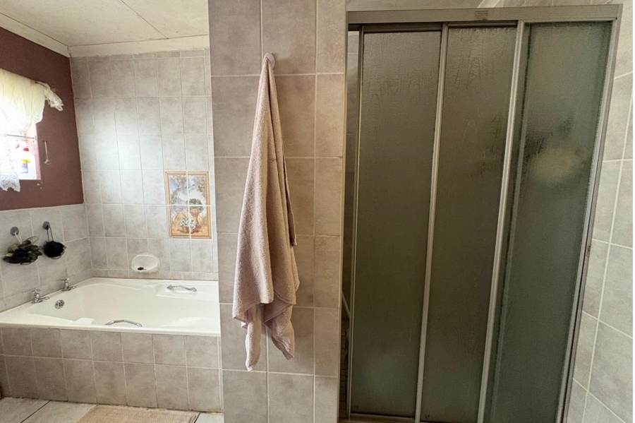 3 Bedroom Property for Sale in Memel Free State